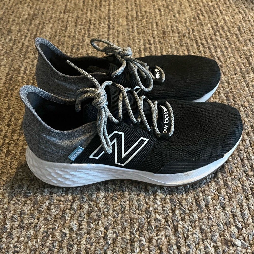 New Balance Kids Shoes - Black and Gray